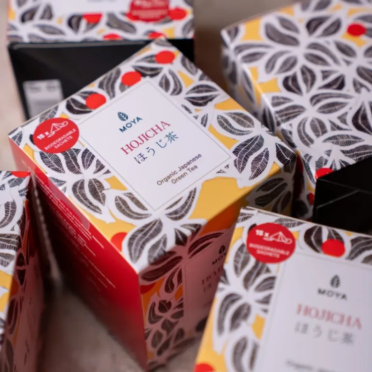 Moya Organiczna Hojicha - zielona herbata w saszetkach 15 x 1,5g