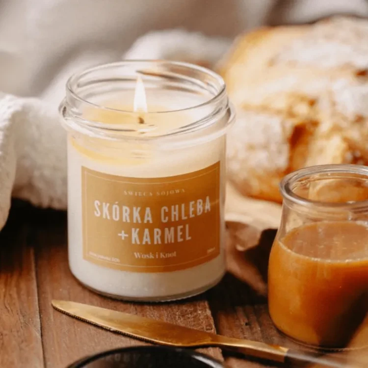 Świeczka sojowa Skórka Chleba &amp; Karmel - Wosk i Knot