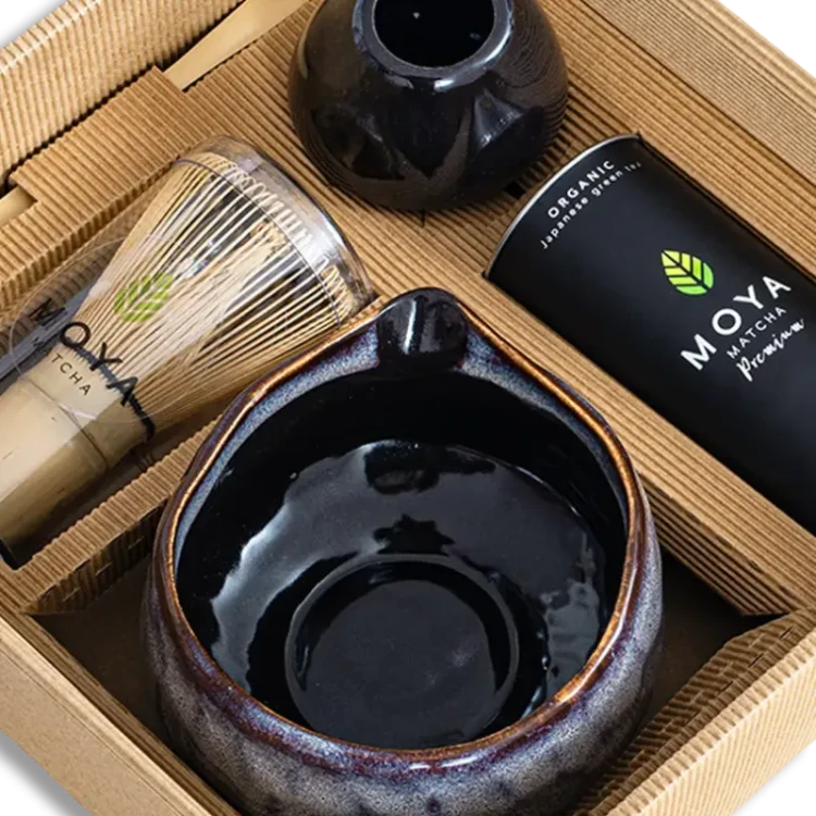 Moya Matcha - Zestaw Sumomo z dzióbkiem z matchą tradycyjną