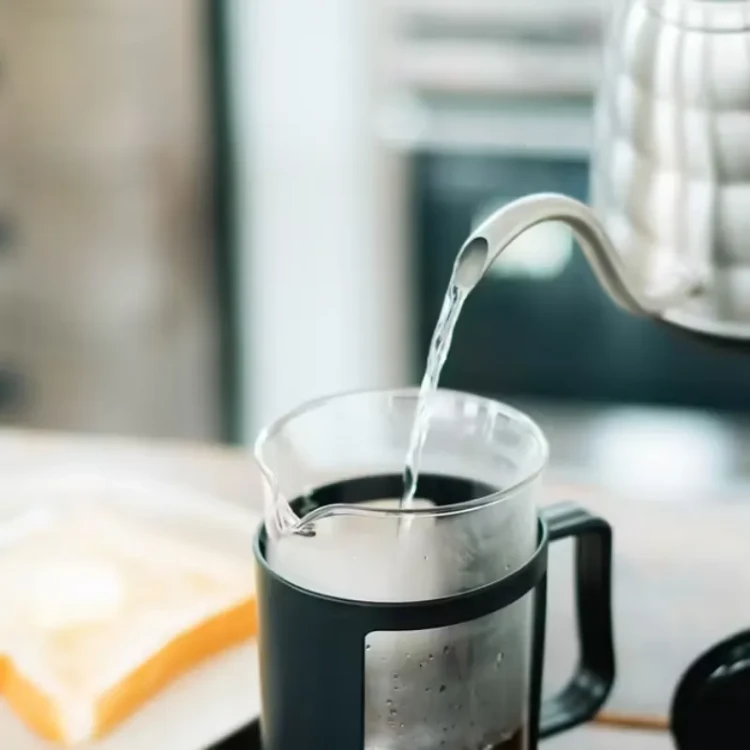 Hario - French Press U Czarny 600ml