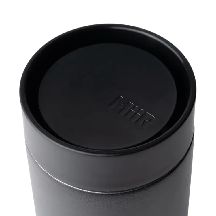 MiiR - 360 Traveler - Kubek termiczny - Czarny 470ml