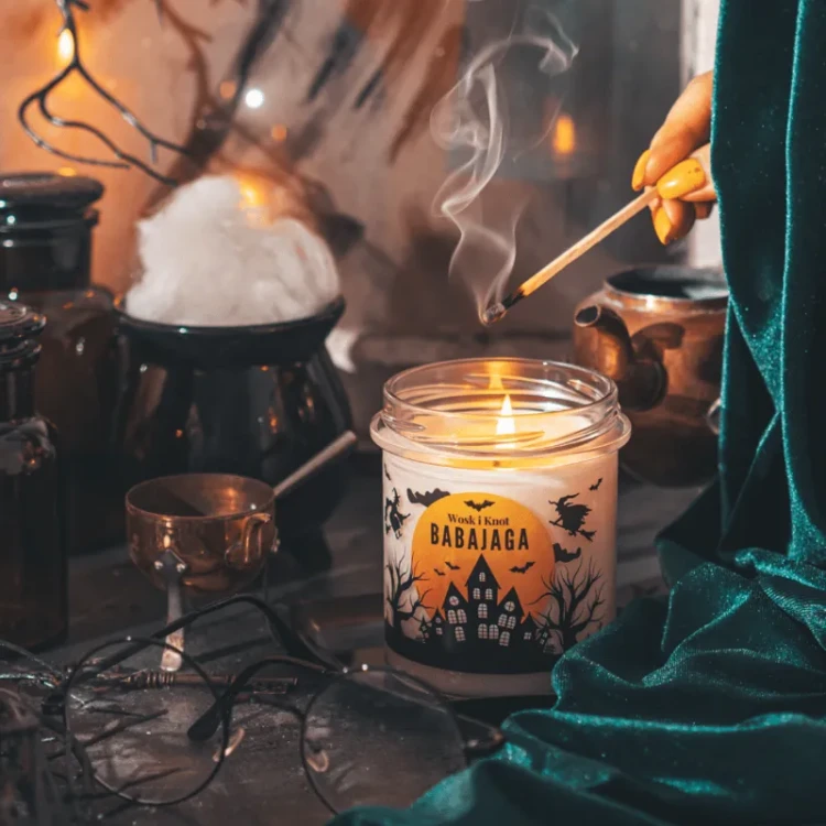 Świeca sojowa Babajaga - Wosk i Knot